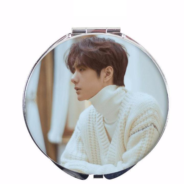 Gương Vương Nhất Bác Tiêu Chiến Trần Tình Lệnh Ma Đạo Tổ Sư bỏ túi cầm tay Lam Vong Cơ Ngụy Vô Tiện