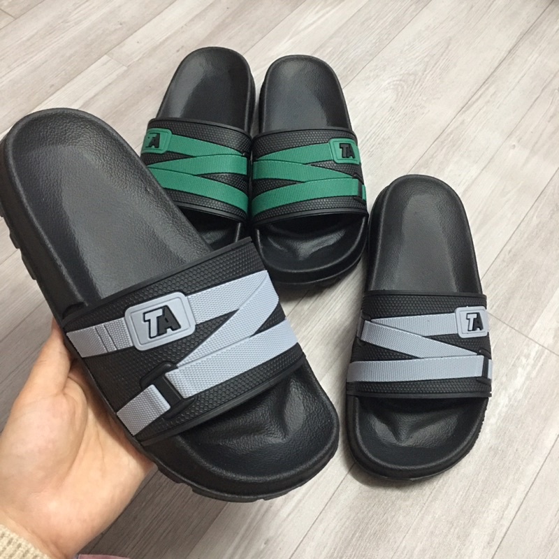 Dép quai ngang nam nữ unisex - dép quai ngang - dép quai ngang hình gấu - dép quai ngang skecher - dép quai ngang ulzzang - dép quai chéo nam đẹp - dép quai chéo đi học - dép quai ngang thái lan - dép quai chéo xéo - dép quai chéo nam thái lan