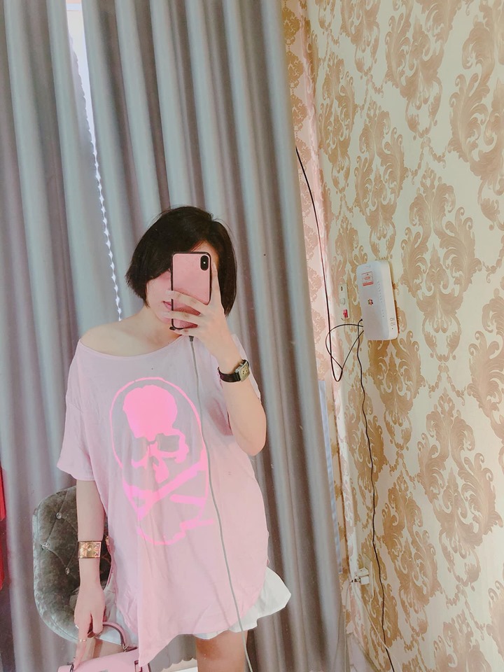 áo thun xẻ tà phông rộng siêu ngầu, áo nữ xẻ tà đẹp