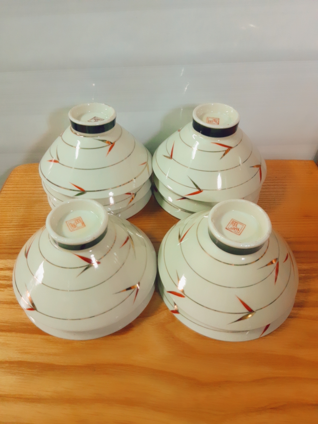 Bộ 10 chén cơm sứ Nhật..kiểu xoắn lá tre.