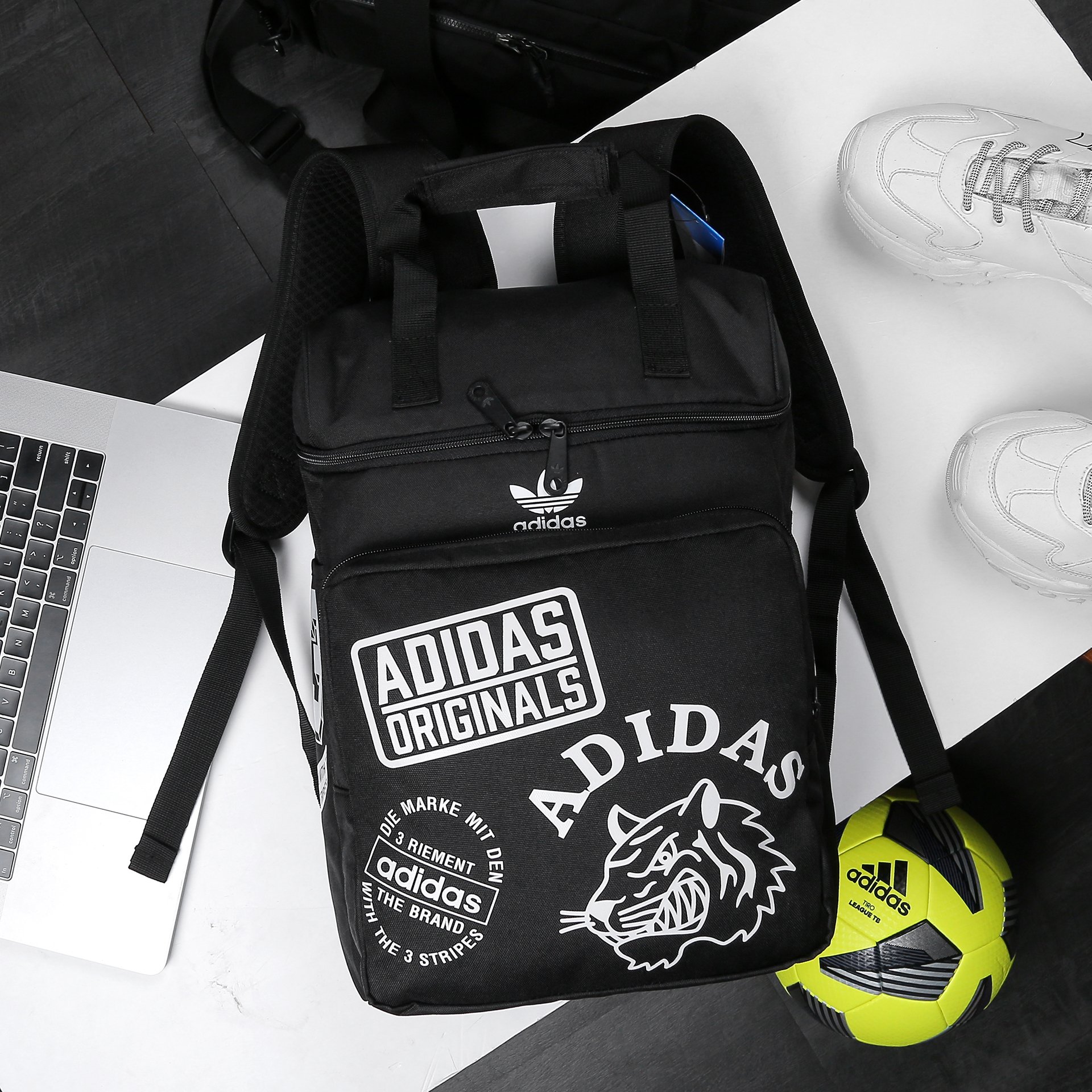 Balo Adidas Classic Graphic AZ6268 Xuất Nhật