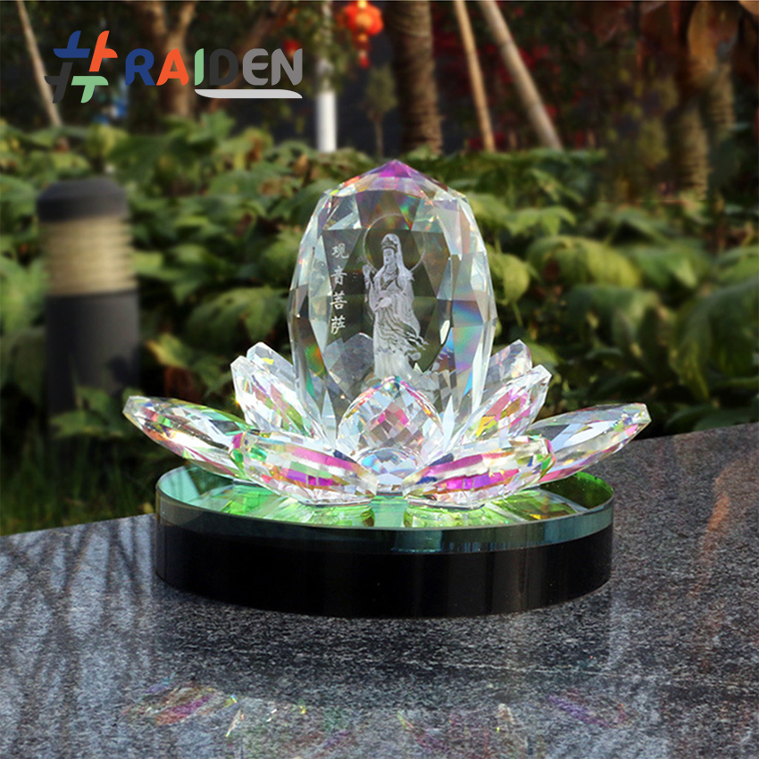 [HCM]Tượng Quan Âm Pha Lê Tọa Đài Sen Cao Cấp Tặng Kèm Tinh Dầu Thơm Tượng Quan Âm Để Taplo Xe Ô Tô - Raiden
