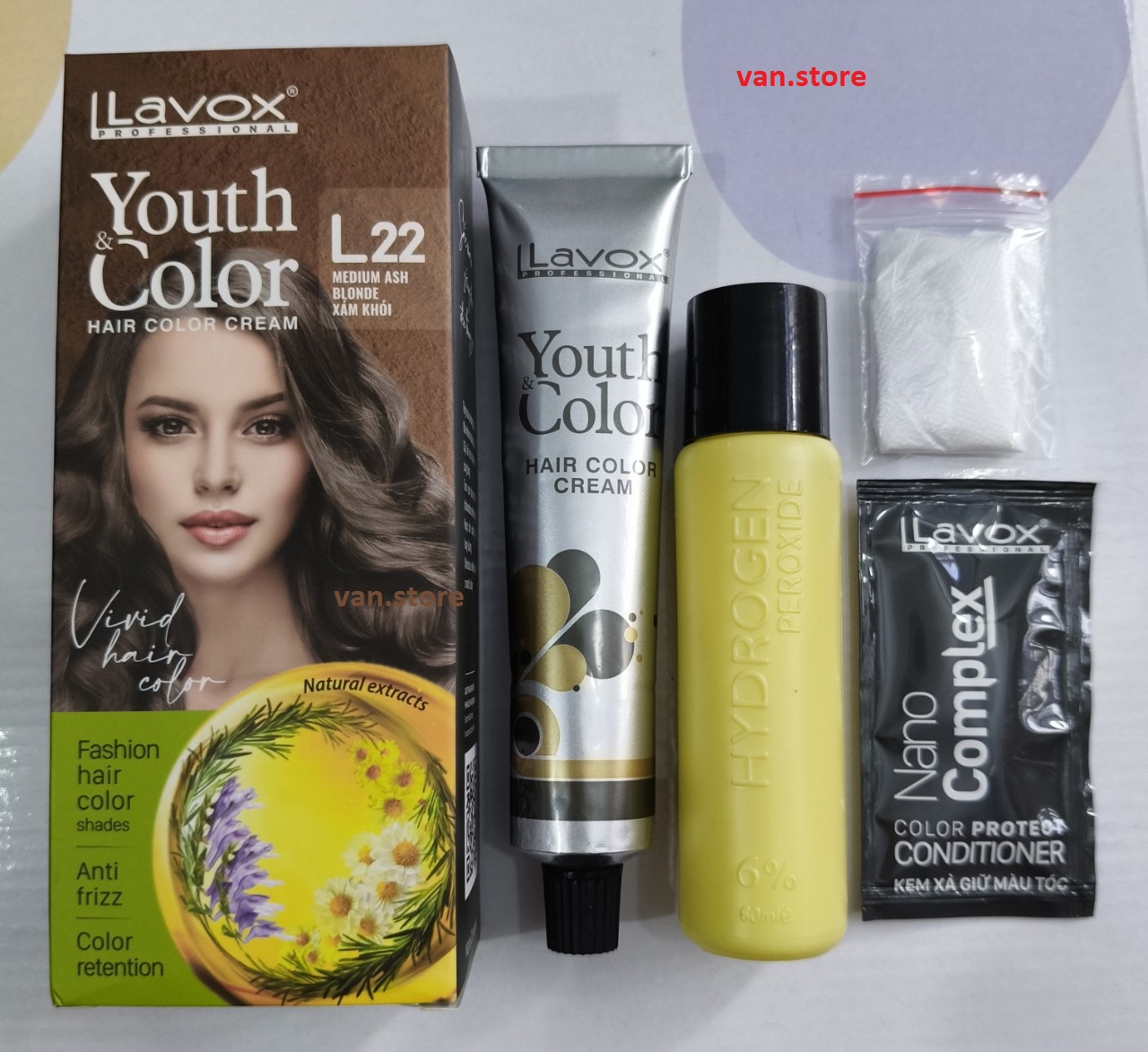 [HCM]Nhuộm Tóc Màu Thời Trang Xám Khói L22 + 1 Bộ Nhuộm Nâng  Tông Màu L24 LAVOX 60mlx2  [Tặng Kèm Chai Oxy Trợ Nhuộm + Dầu Xả Giữ Màu Tóc + Găng Tay] - L22 + L24