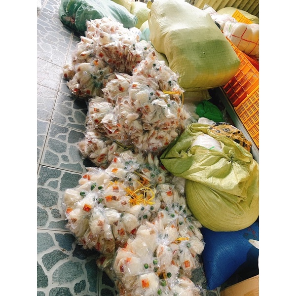Xâu 10 Bịch Bánh tráng muối tỏi sate tắc xâu - Bánh tráng Tây Ninh