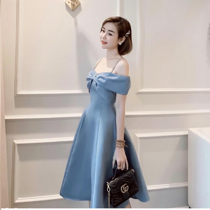 Đầm trễ vai mặc dự tiệc