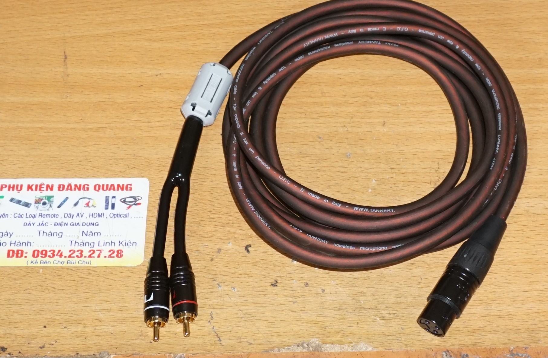 1 sợi Dây 10m canon cái ra 2 av loại tốt dây italy jack nakamichicó cục lọc nhiễu