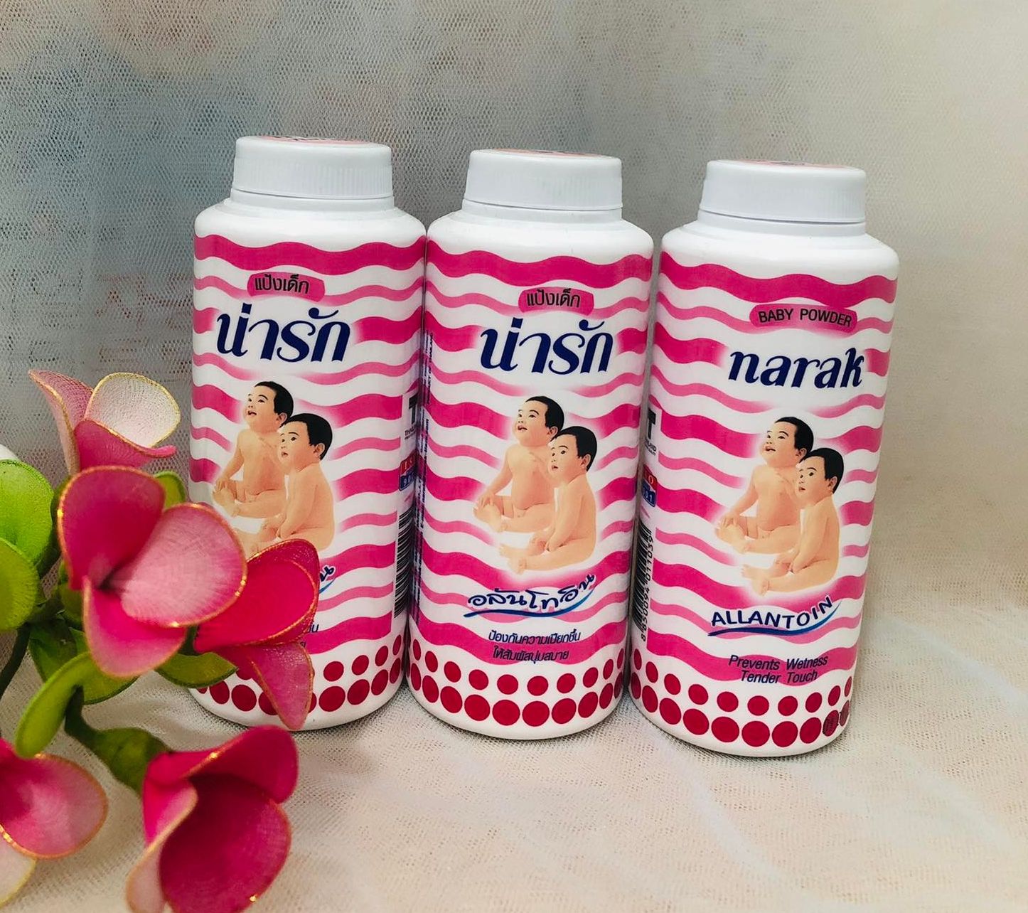 Combo 2 chai Phấn rơm em bé Narak Thái Lan 25g
