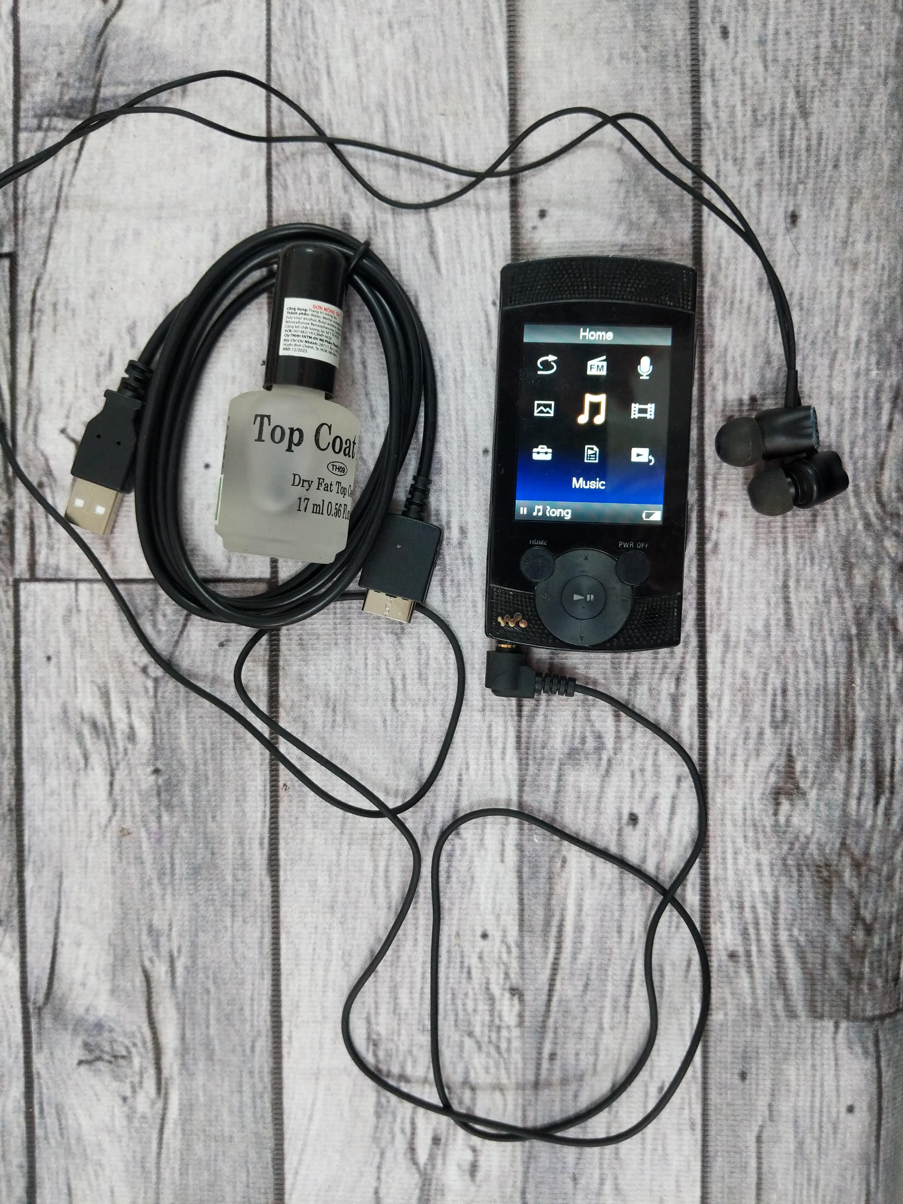 Máy nghe nhạc Sony Walkman