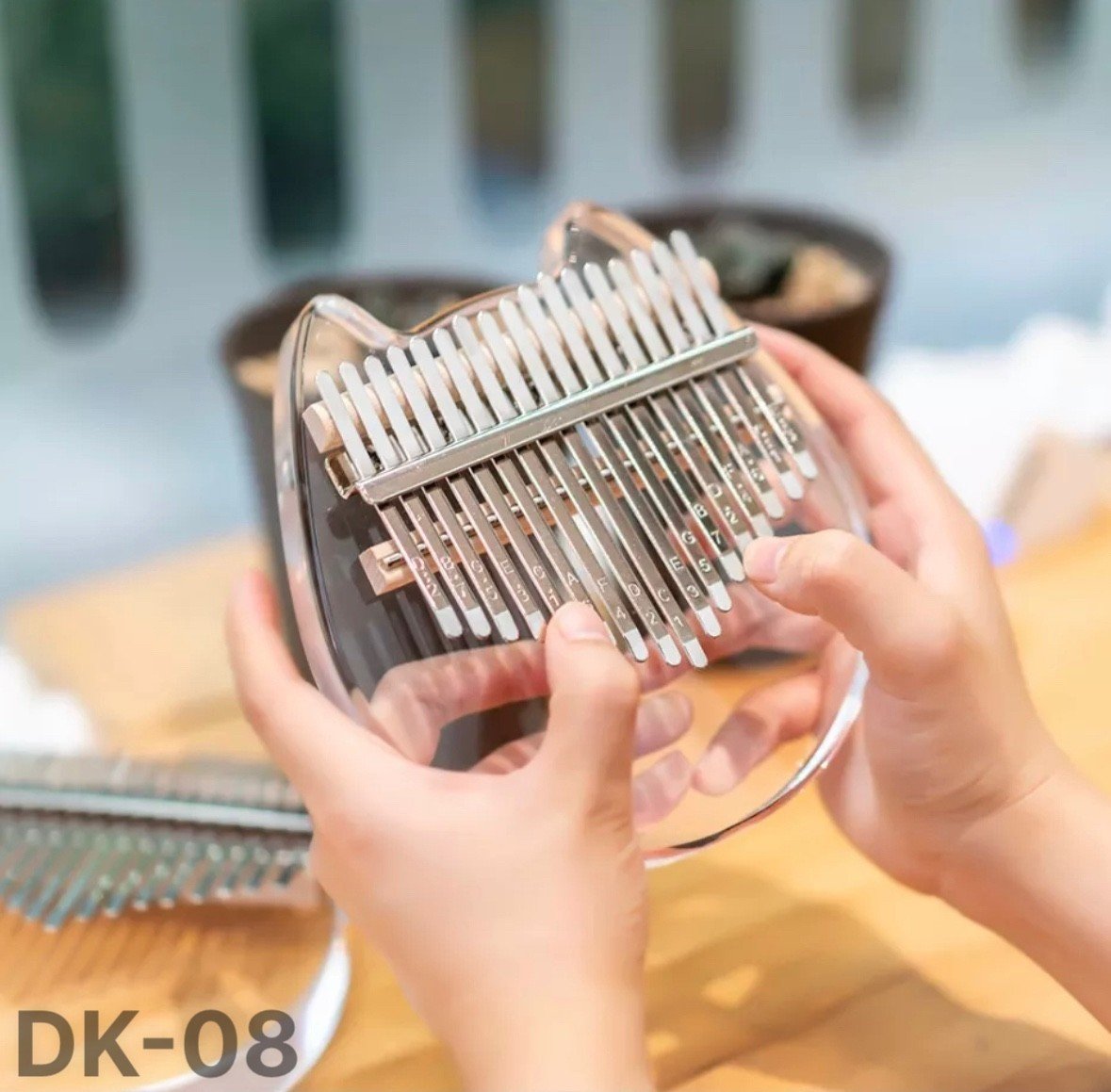 DK08 - Đàn kalimba trong suốt pha lê hình mèo cao cấp tặng kèm đầy đủ phụ kiện, giấy dán, búa chỉnh âm, âm thanh trong, vang