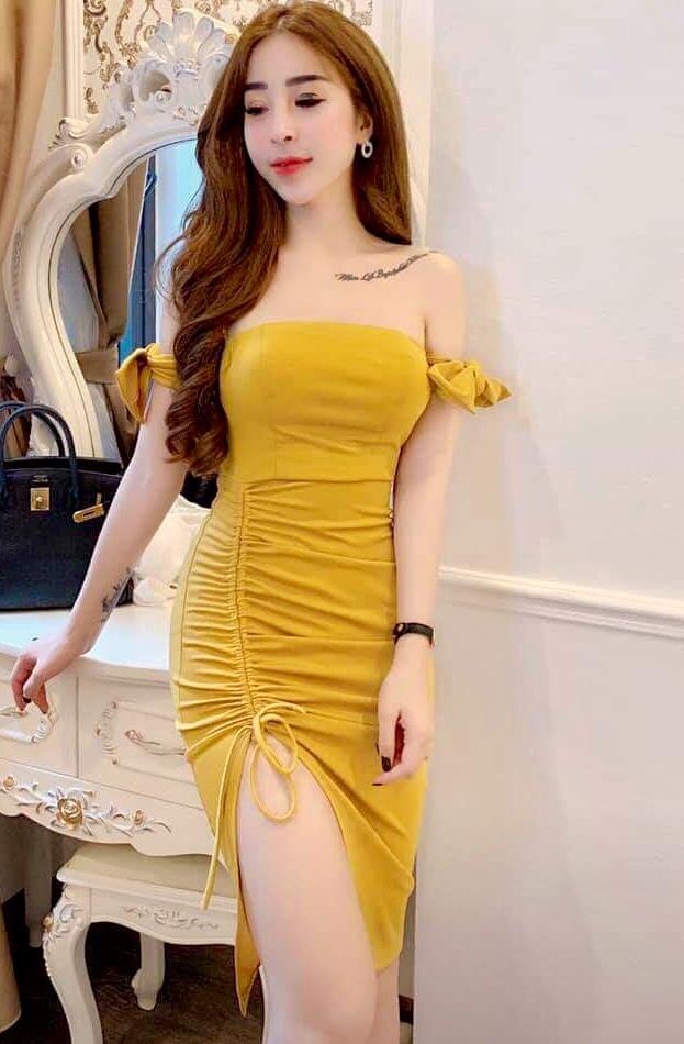 Đầm Body Ôm Xẻ Đùi Rút Dây Nơ Rớt Vai L-T Fashion Freesize 40-55kg Phù Hợp Với Mọi Phong Cách.