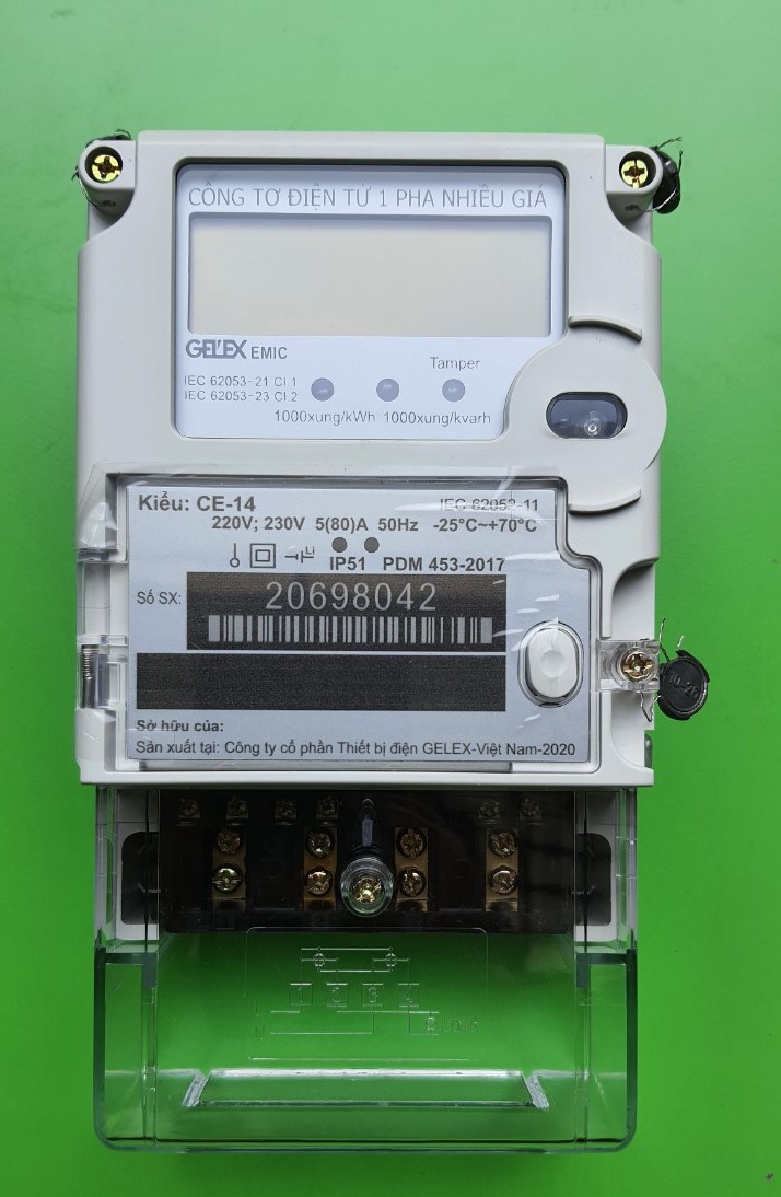 Công tơ điện tử 1 pha 3 giá CE-14. Có 2 chiều. Kiểm soát được công tơ chạy ngược công suất, Mẫu mã đẹp, nhỏ gọn, xem được đầy đủ các thông số.