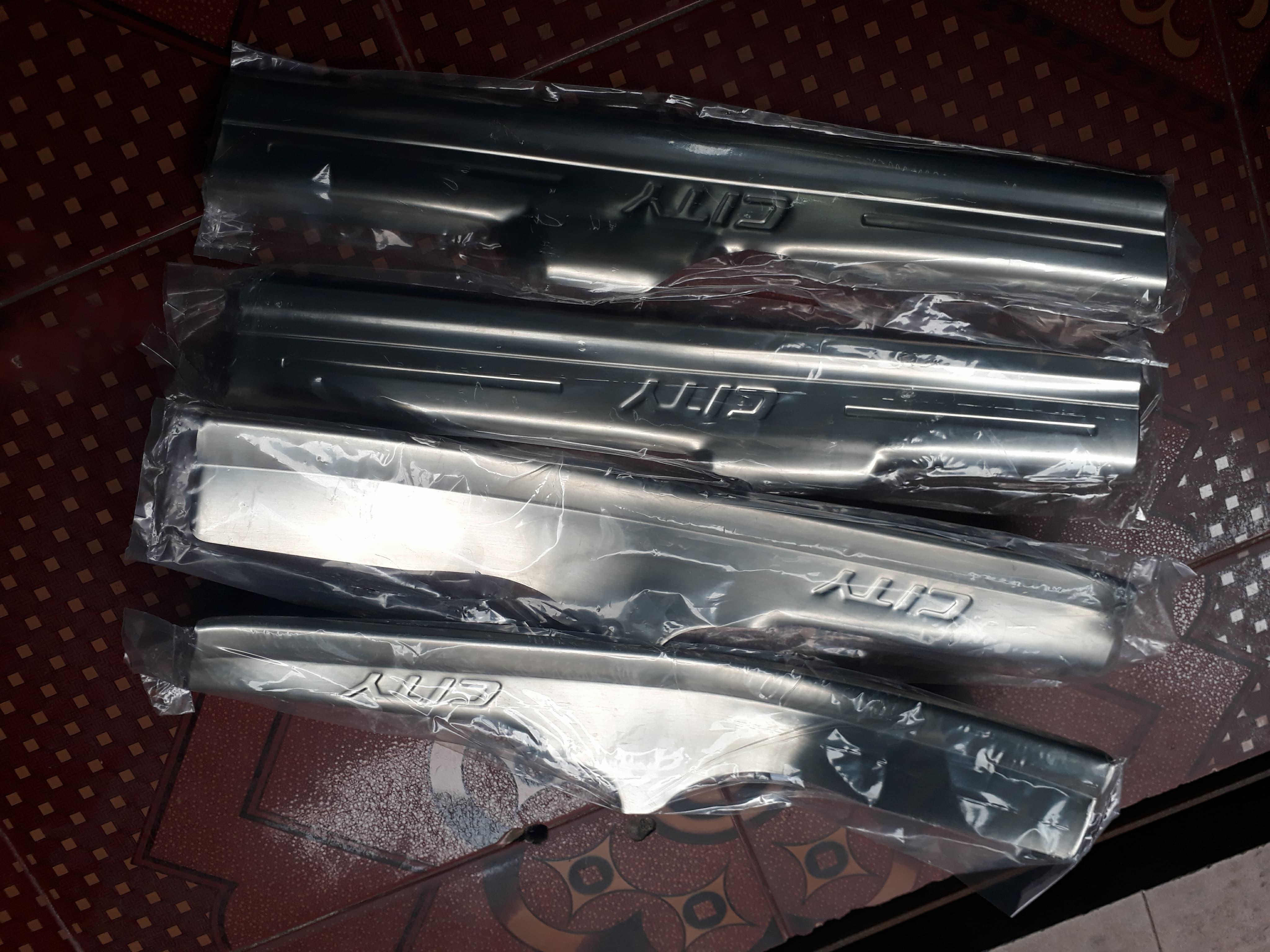 Bộ ốp bậc giẫm chân trong xe honda city 2015-2019