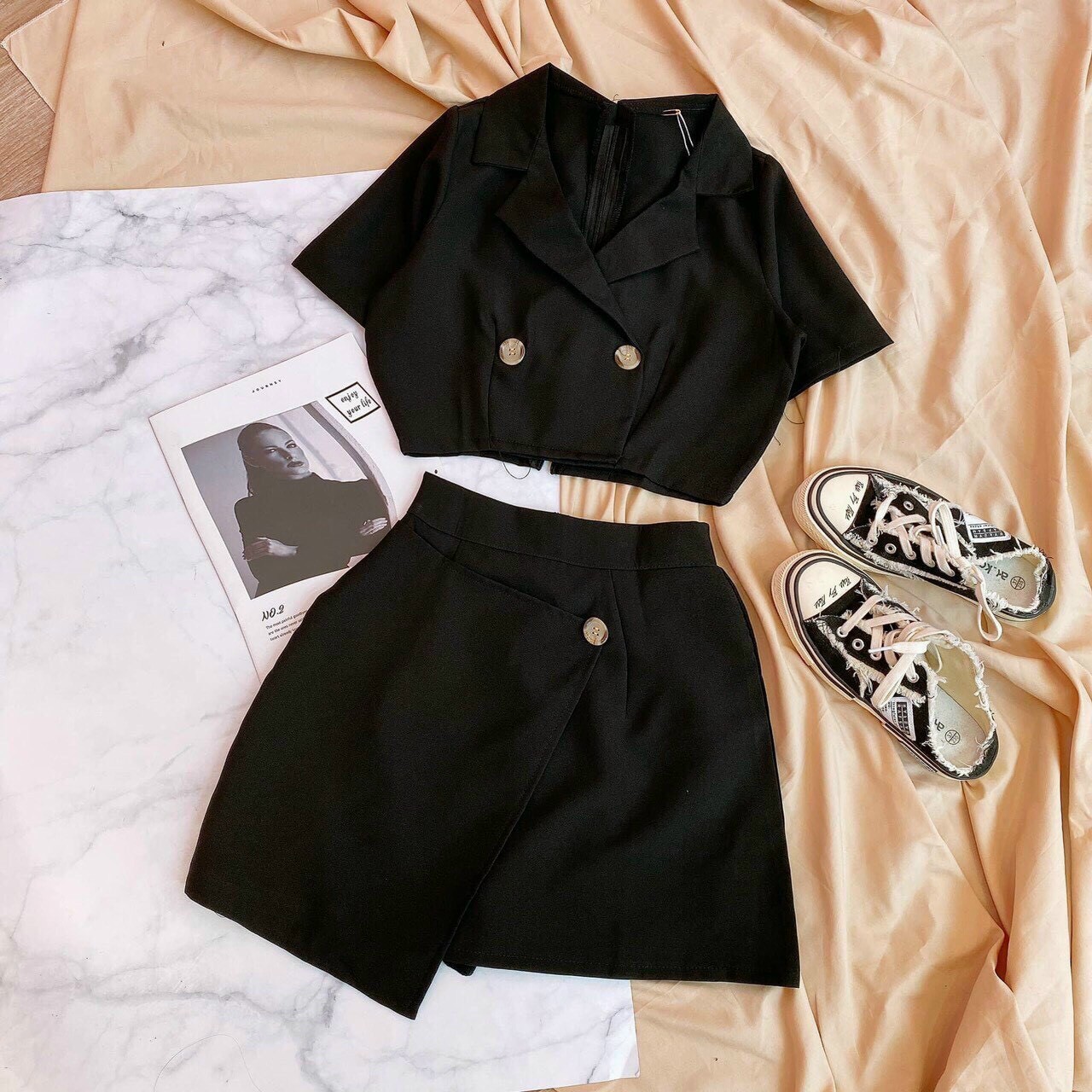 [HCM]Sét váy rời áo cổ vest đính nút tay lỡ chân váy lệch tà