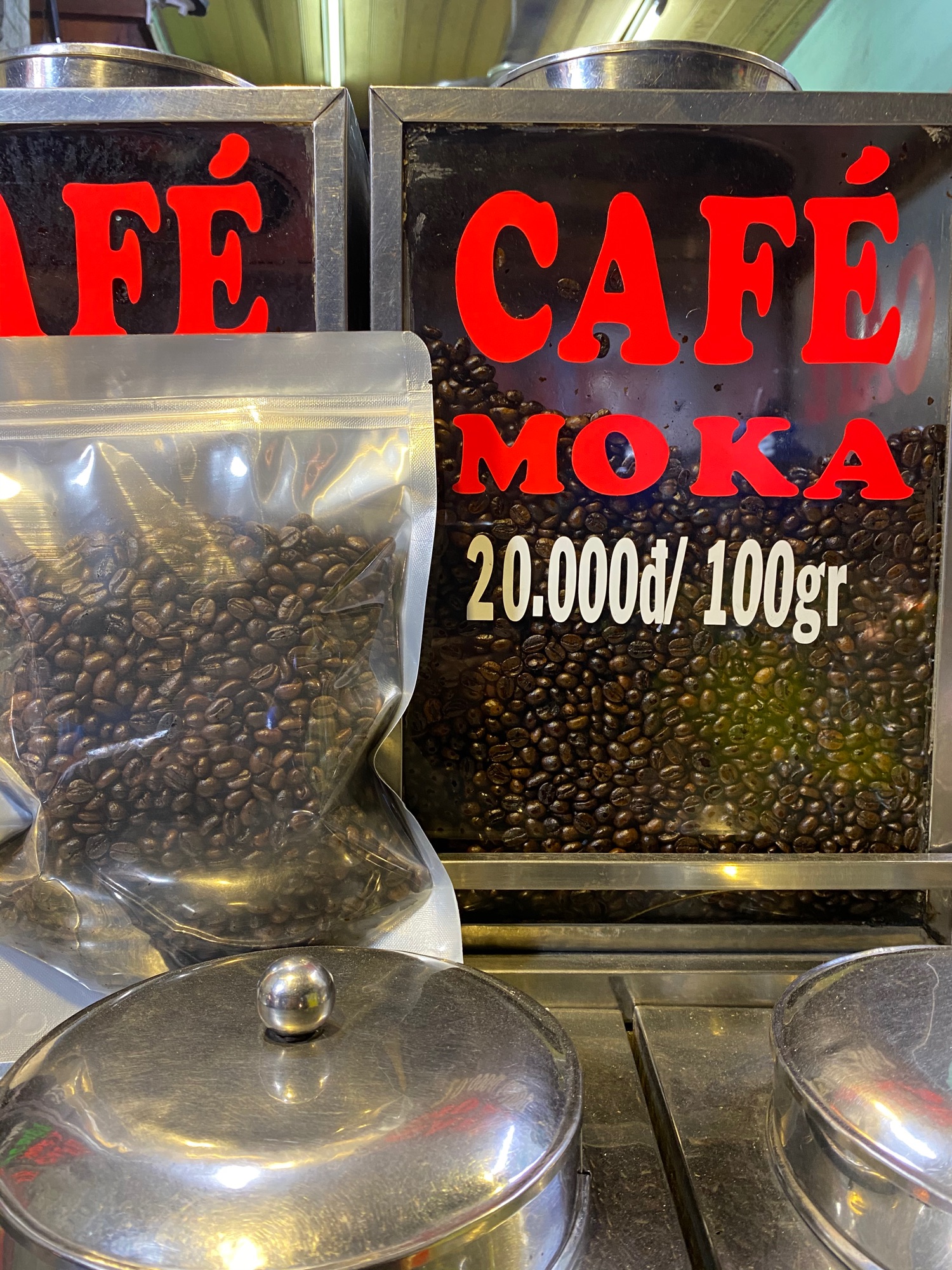 Cà phê moka gu đậm pha phin rất ngon