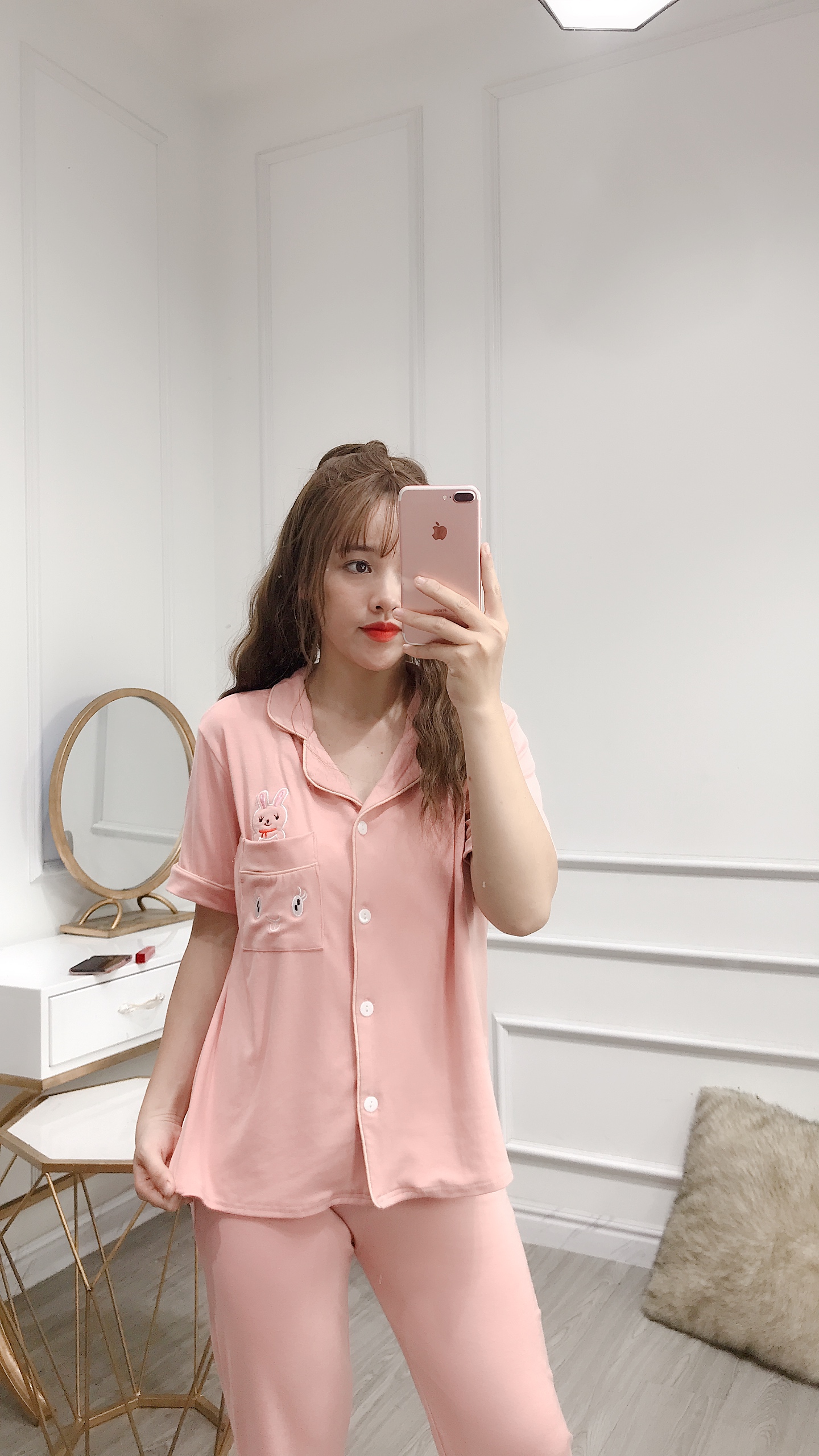 HIDRO Bộ pijama thêu hoạ tiết thỏ siêu cute