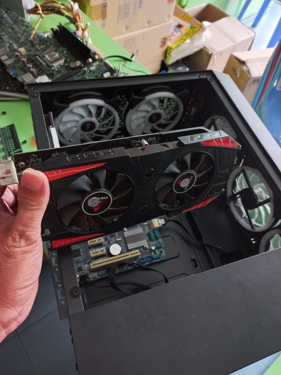 Card màn hình rx 560 4gb