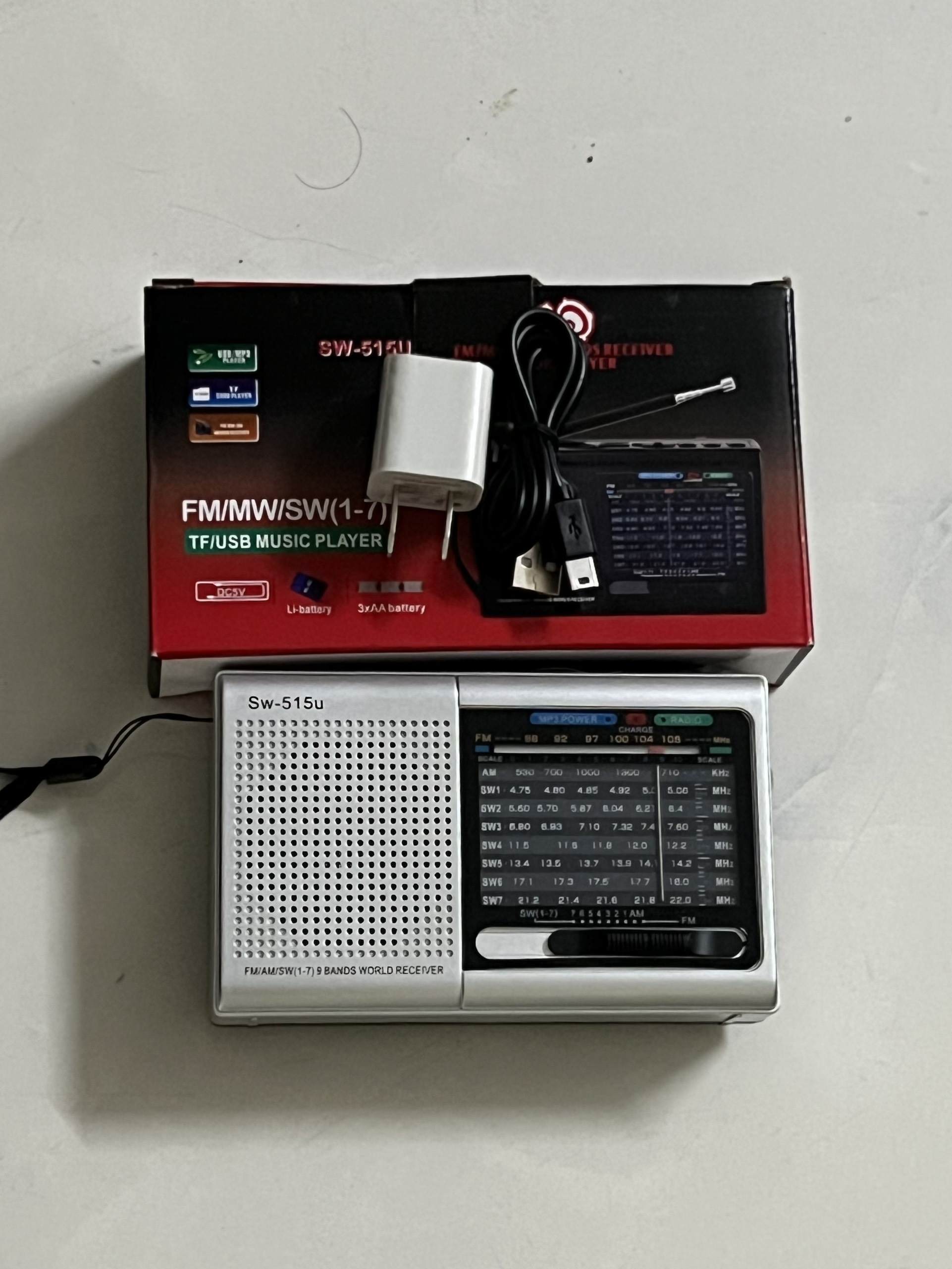 radio SH-515UA kèm pin sạc 5C