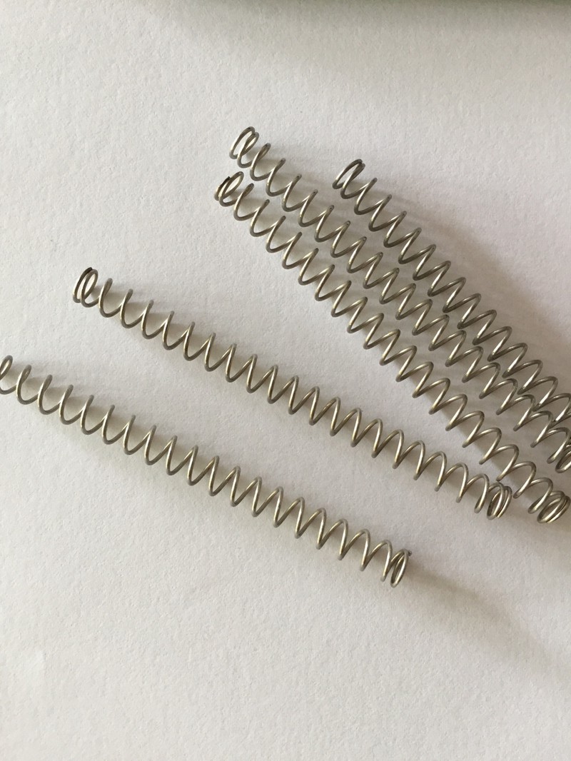 1 chiếc lò xo thân bơm kim tiêm Socorex