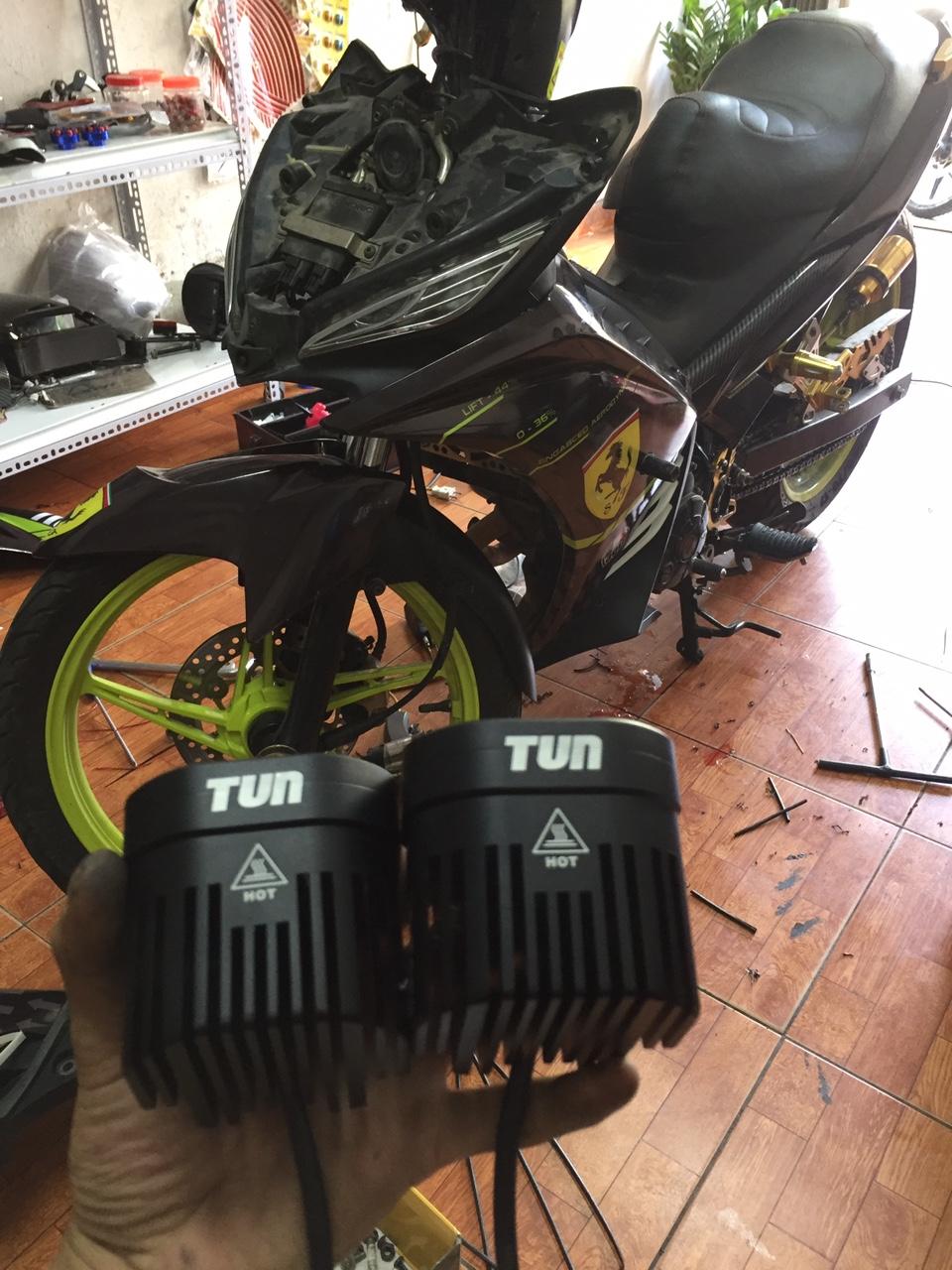 Đèn Trợ Sáng LED TUN Vuông