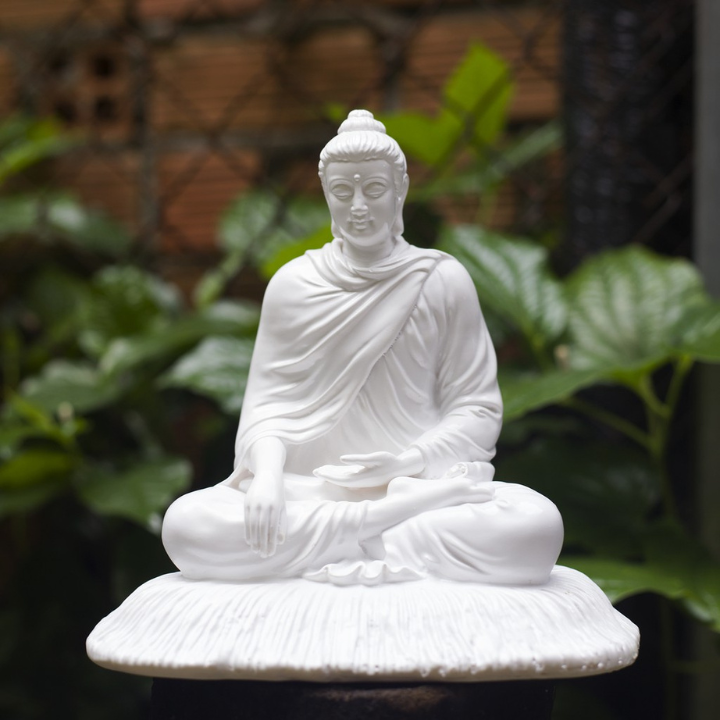 Tượng phật bổn sư thích ca mâu ni, đức phật thích ca cao 22cm trang trí nhà cửa thờ phật, cây cảnh, bể cá, sân vườn.... tượng trang trí oto, tượng để xe hơi