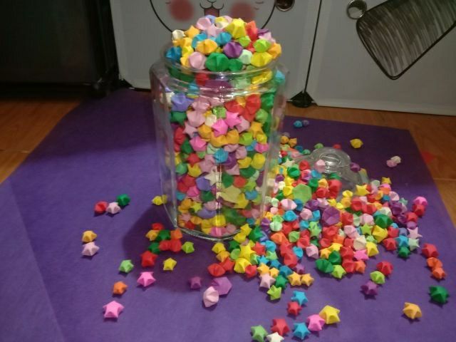 lọ thuỷ tinh đựng sao, hạc giấy