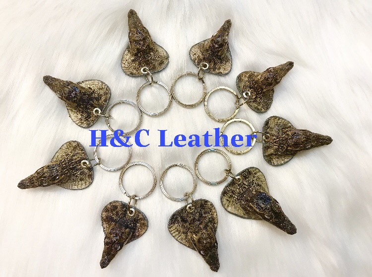 [Ảnh thật] Móc khóa đầu cá sấu thật 100% (màu tự nhiên, không nhuộm), size nhỏ