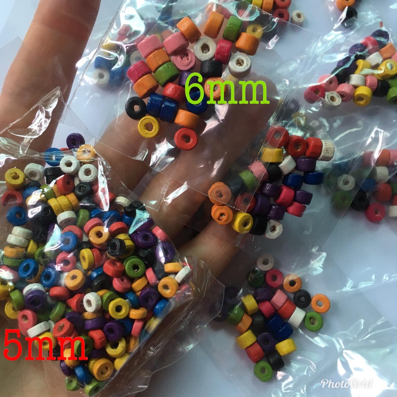 Hạt gỗ tròn dẹt 5-6 mm nhiều màu, chọn mẫu