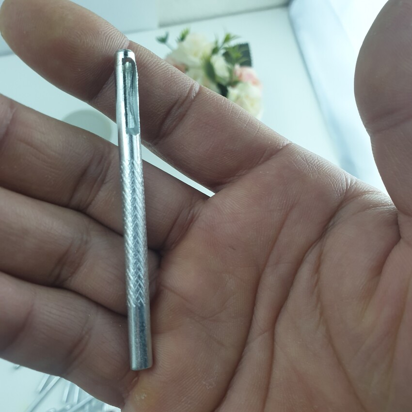 Đinh đục lỗ thắt lưng đồ da kazak handmade