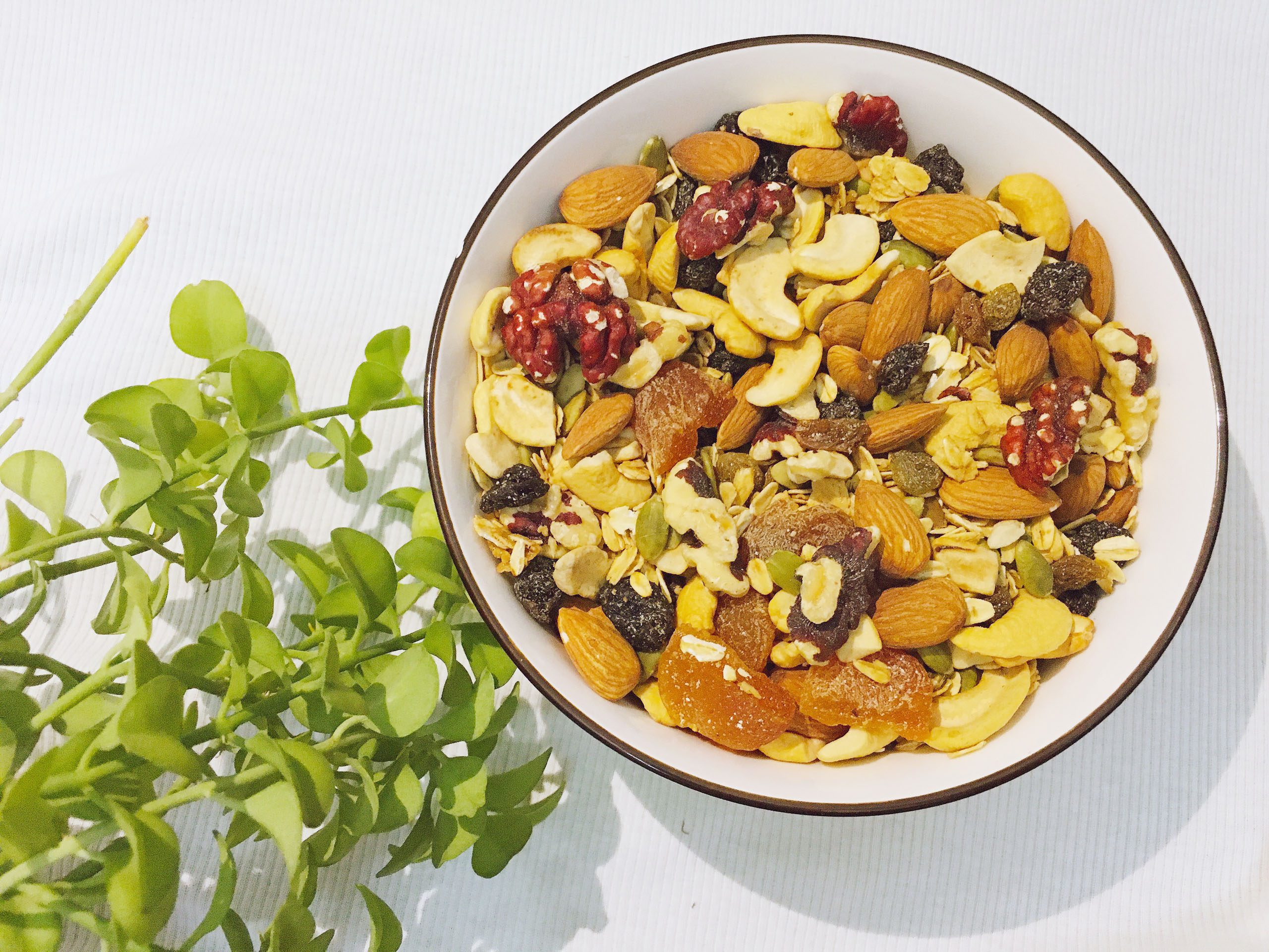 Granola nhiều hạt - 500g