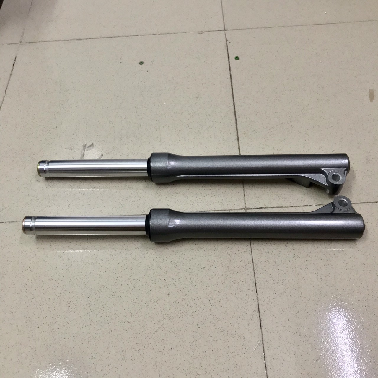 [HCM]phuộc trước sirius đùm hàng giống như hình chất lượng sản phẩm tuyệt vời độ hoàn thiện cao thích hợp cho xe bạn