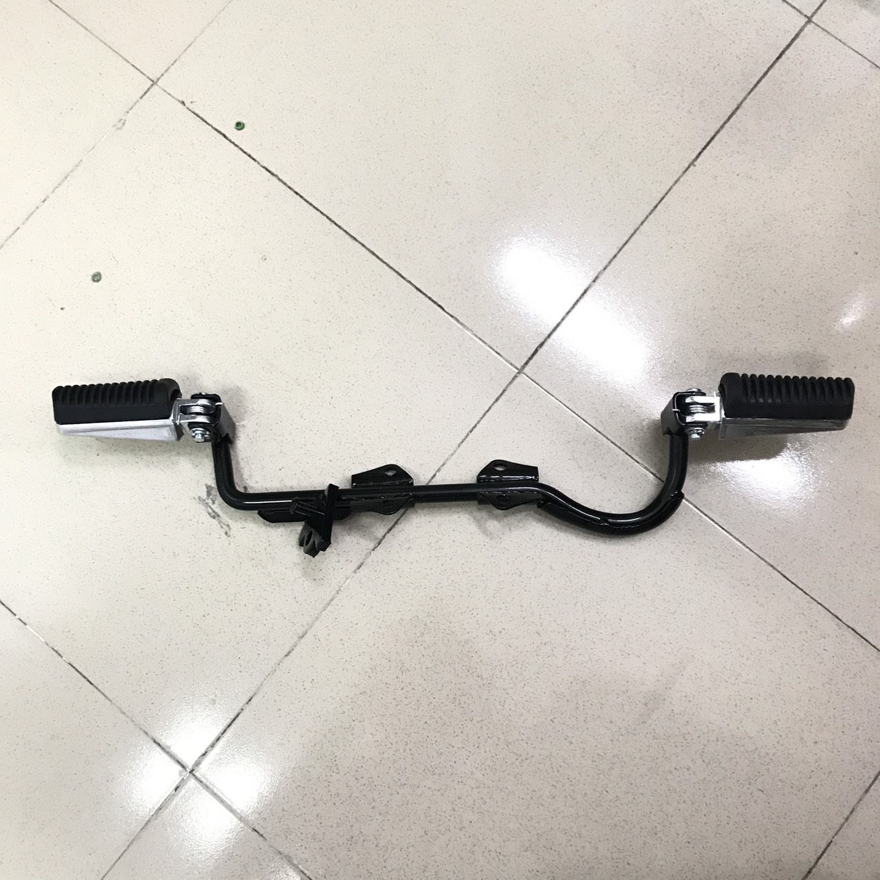 [HCM]Bộ gác chân xếp dreamwave 100wave nhỏ hàng giống như hình chất lượng sản phẩm tuyệt vời độ hoàn thiện cao thích hợp cho xe bạn