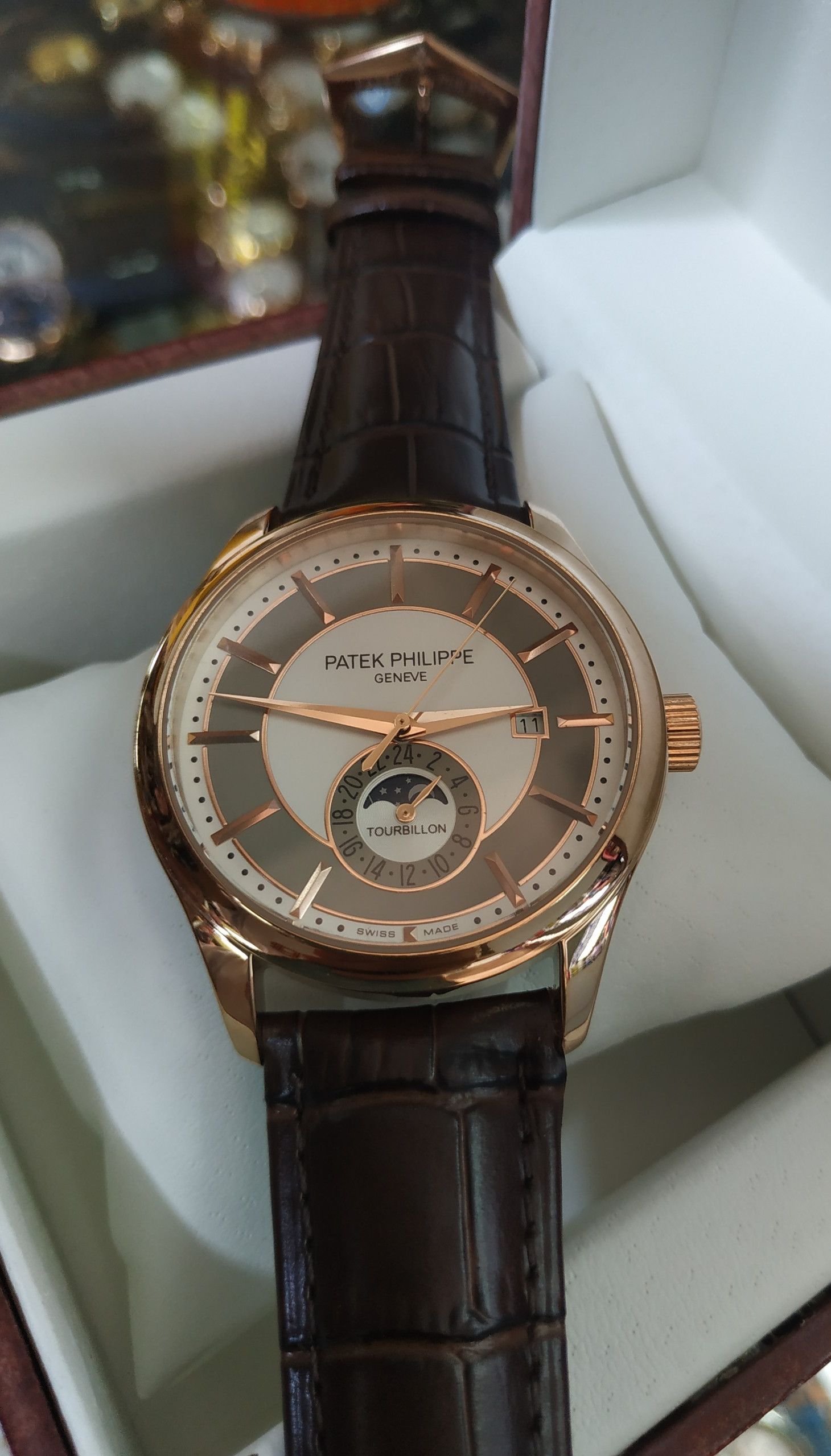Đồng hồ patek phillipe cao cấp automatic 2 kim giờ dây da