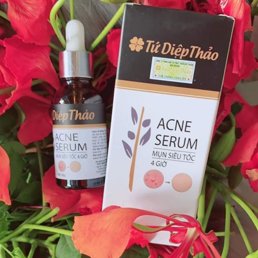 Serum mụn siêu tốc Tứ Diệp Thảo