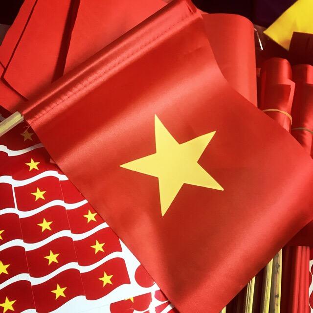 [GIÁ SỈ 2.5k/C] Sỉ 100 Chiếc Cờ vẫy cầm tay,Cờ Khai Giảng,Cờ Tổ Quốc