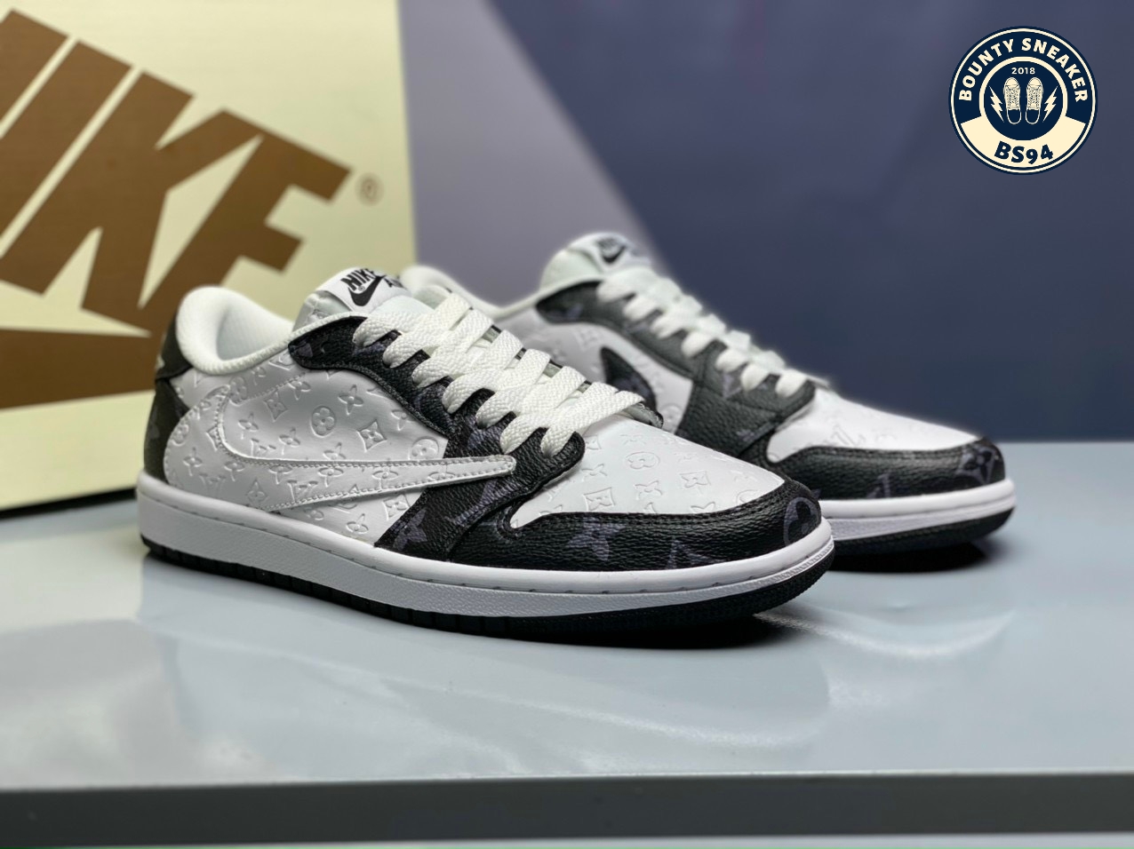 Giày Nike Air Jordan 1 Low Travis Scott X Louis Vuitton Rep 11  BinXu  Store