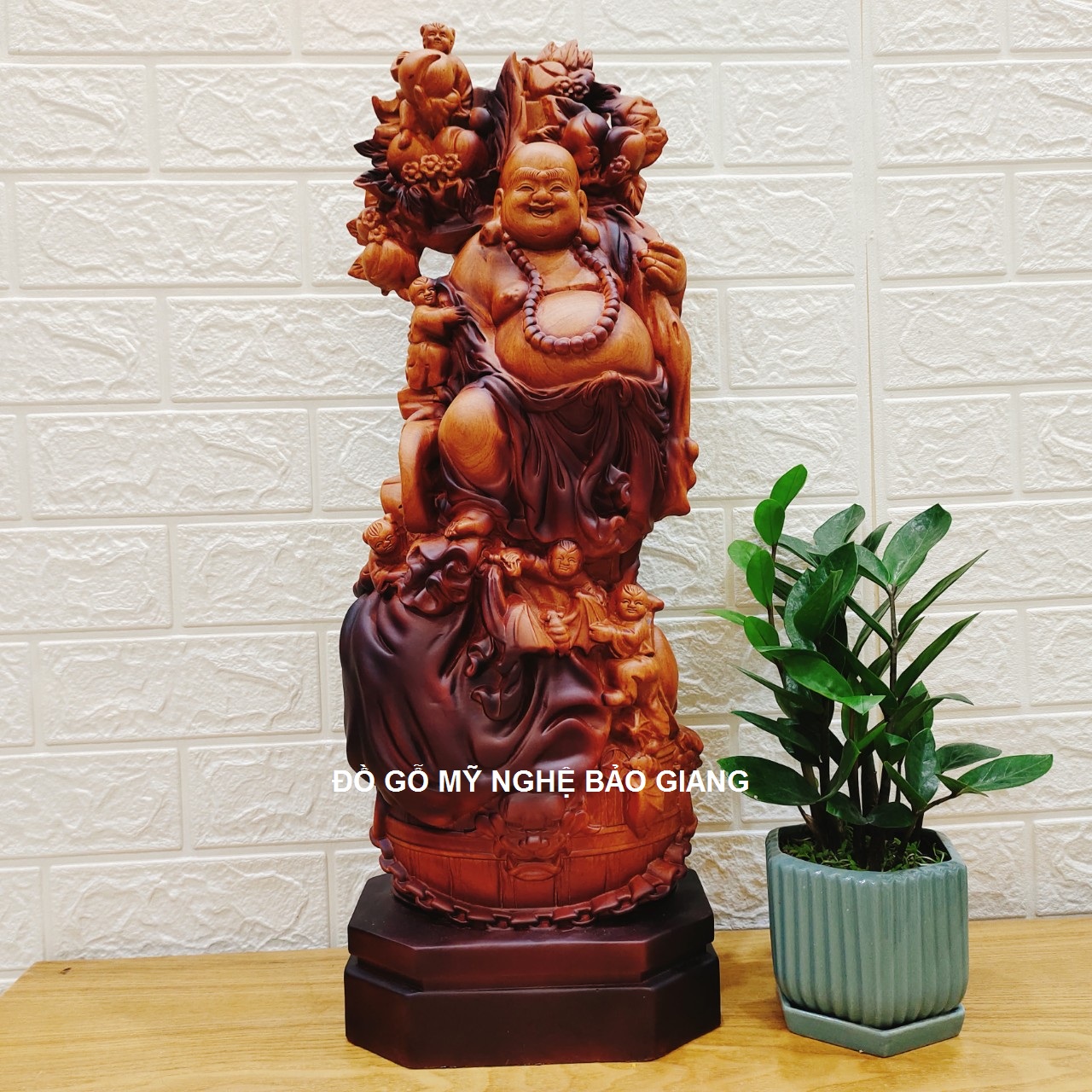 Tượng phật di lặc gỗ hương cao 50 cm phun giả cổ