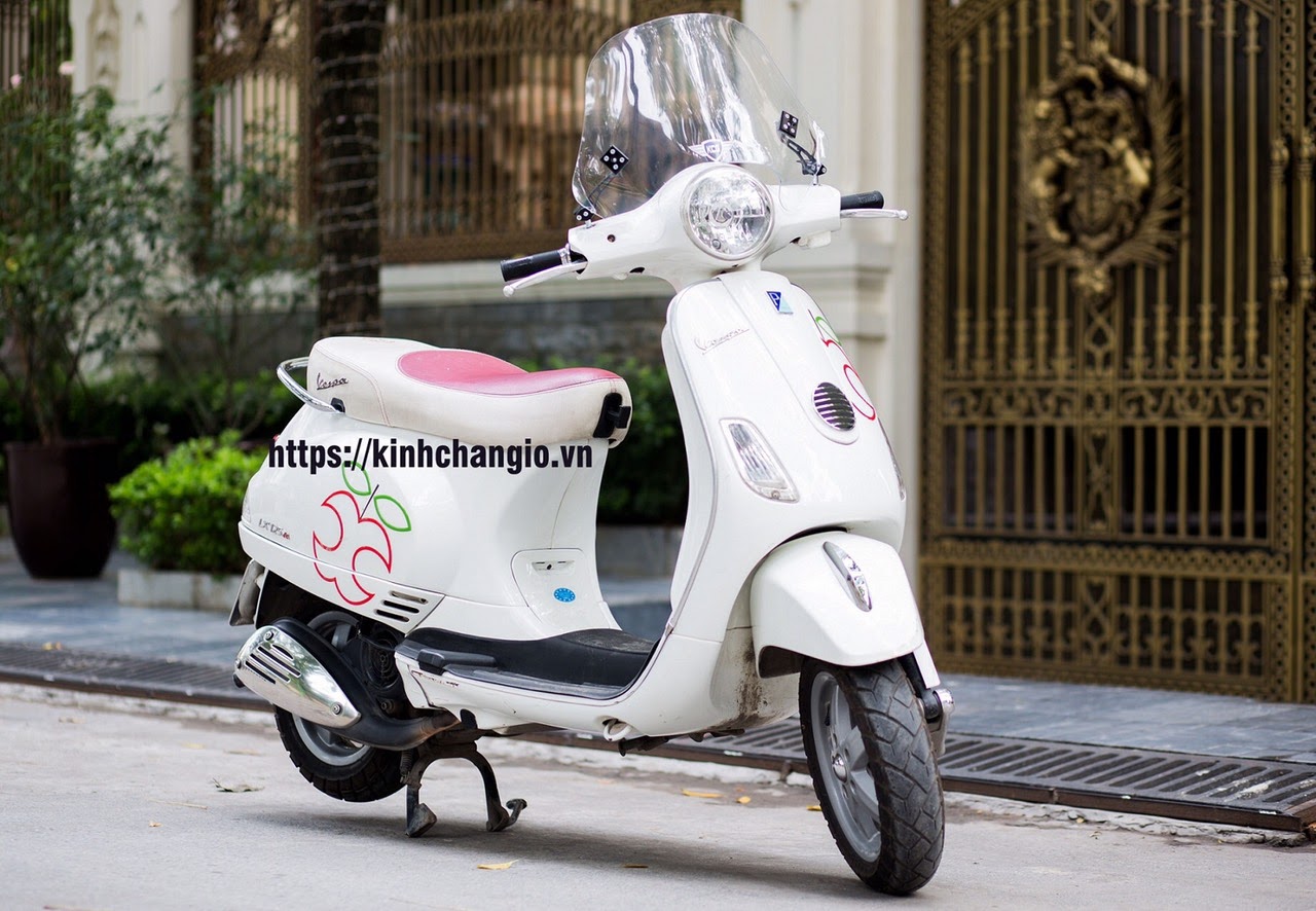 Kính Chắn Gió Xe VESPA LX - KC500LX