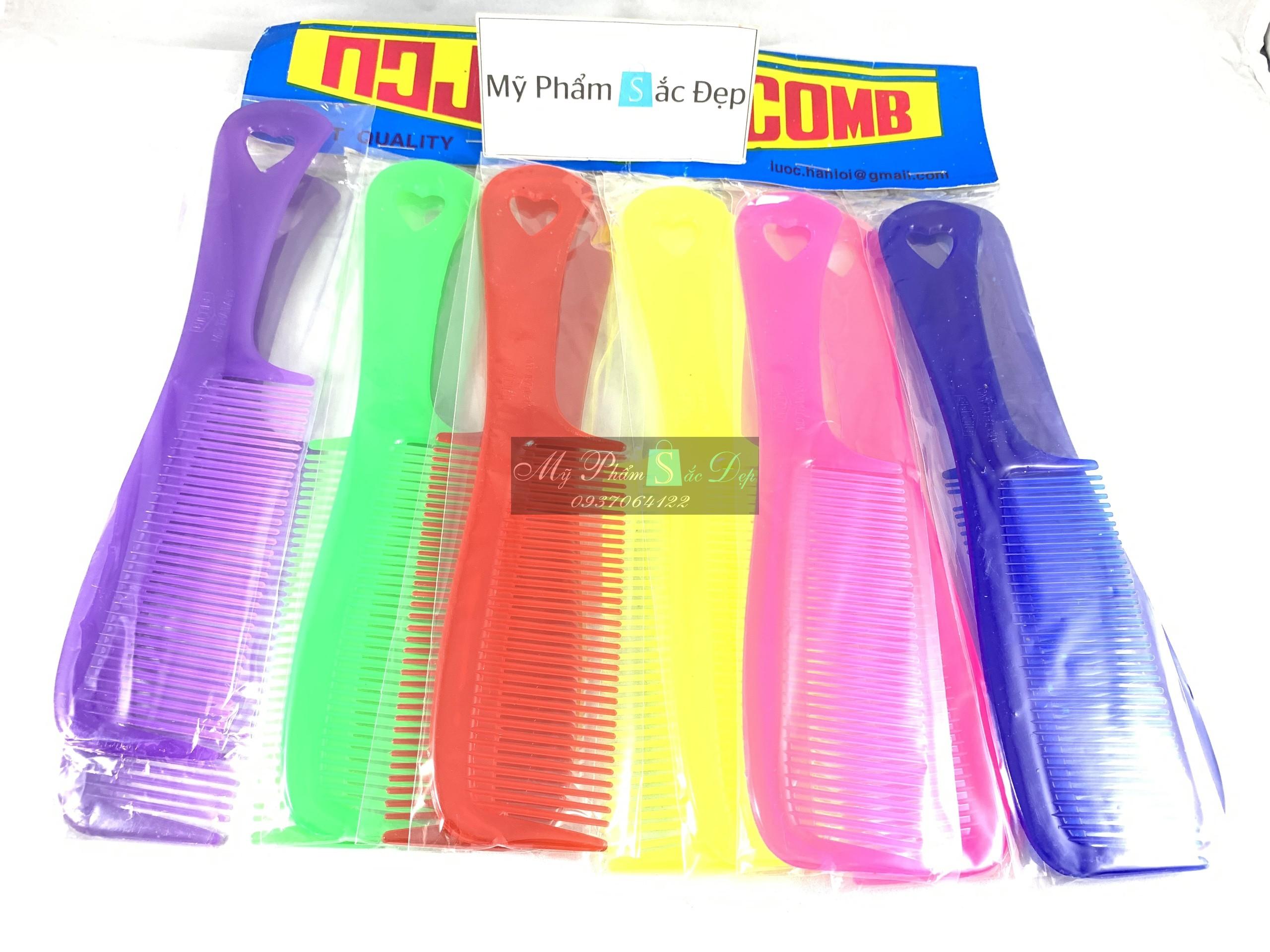Lược nhựa chải tóc 1 răng có tay cầm chuyên dụng