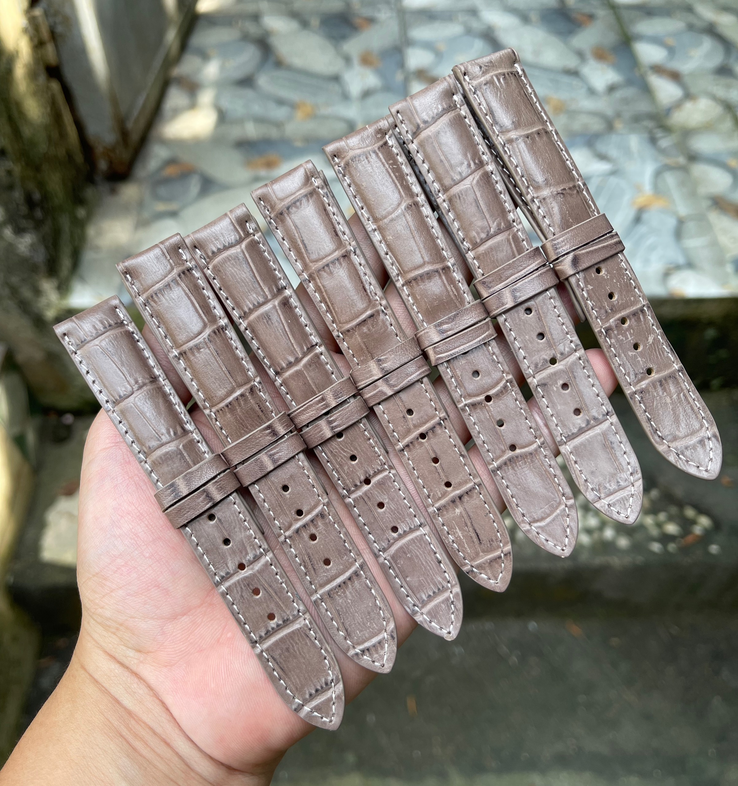 Dây Đồng Hồ Nam Nữ Da Bò Dập Vân Cá Sấu Màu Nâu Thời Trang Có Size Lẻ, Dây Đồng Hồ Da Bò Lót Zenmat Chống Thấm Cao Cấp