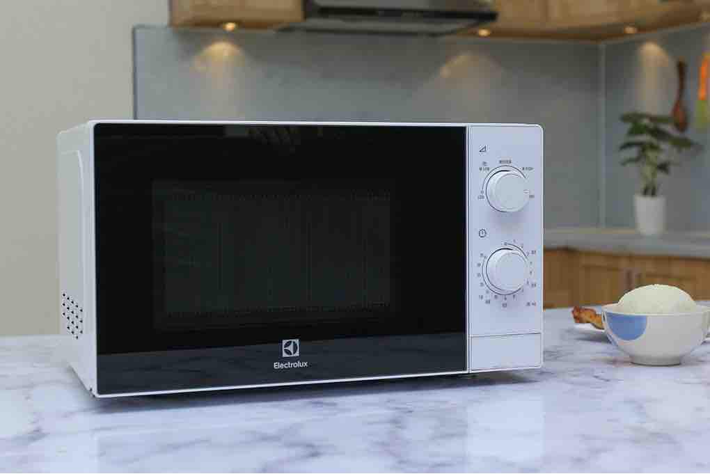 Lò vi sóng electrolux emm2022mw