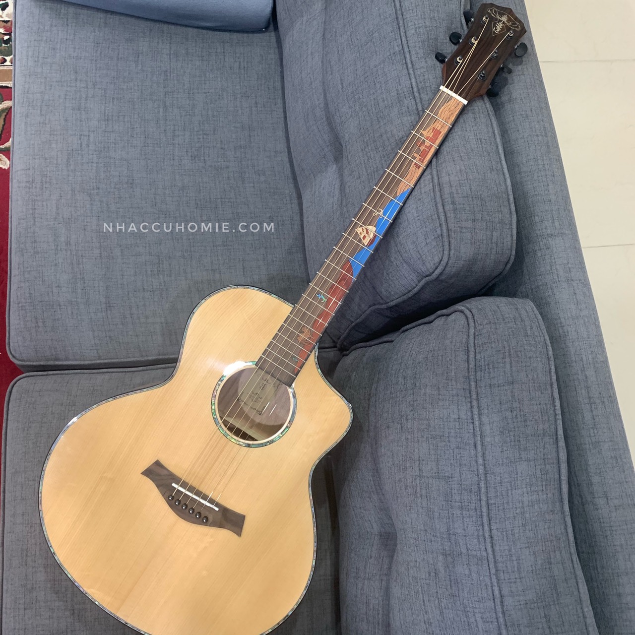 Đàn guitar acoustic takla m580 màu gỗ