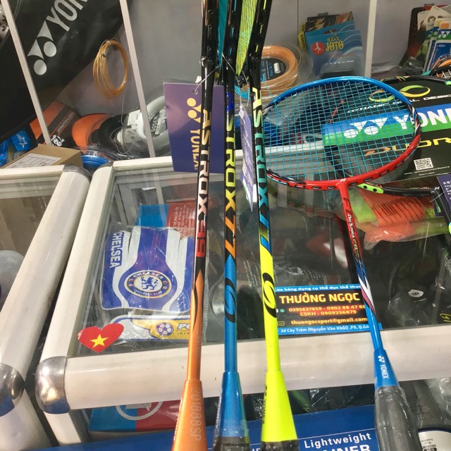 VỢT CẦU LÔNG YONEX KHUNG CACBON SIÊU BỀN TẶNG KÈM LƯỚI