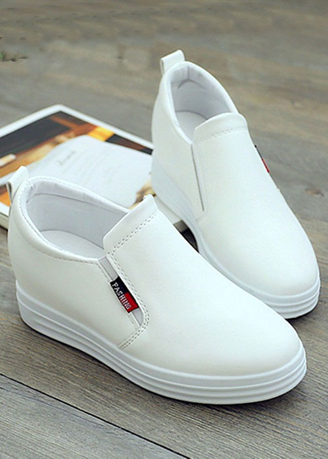 Giày độn đế sneaker thể thao 2 màu đen và trắng  thời trang Hàn Quốc C65N