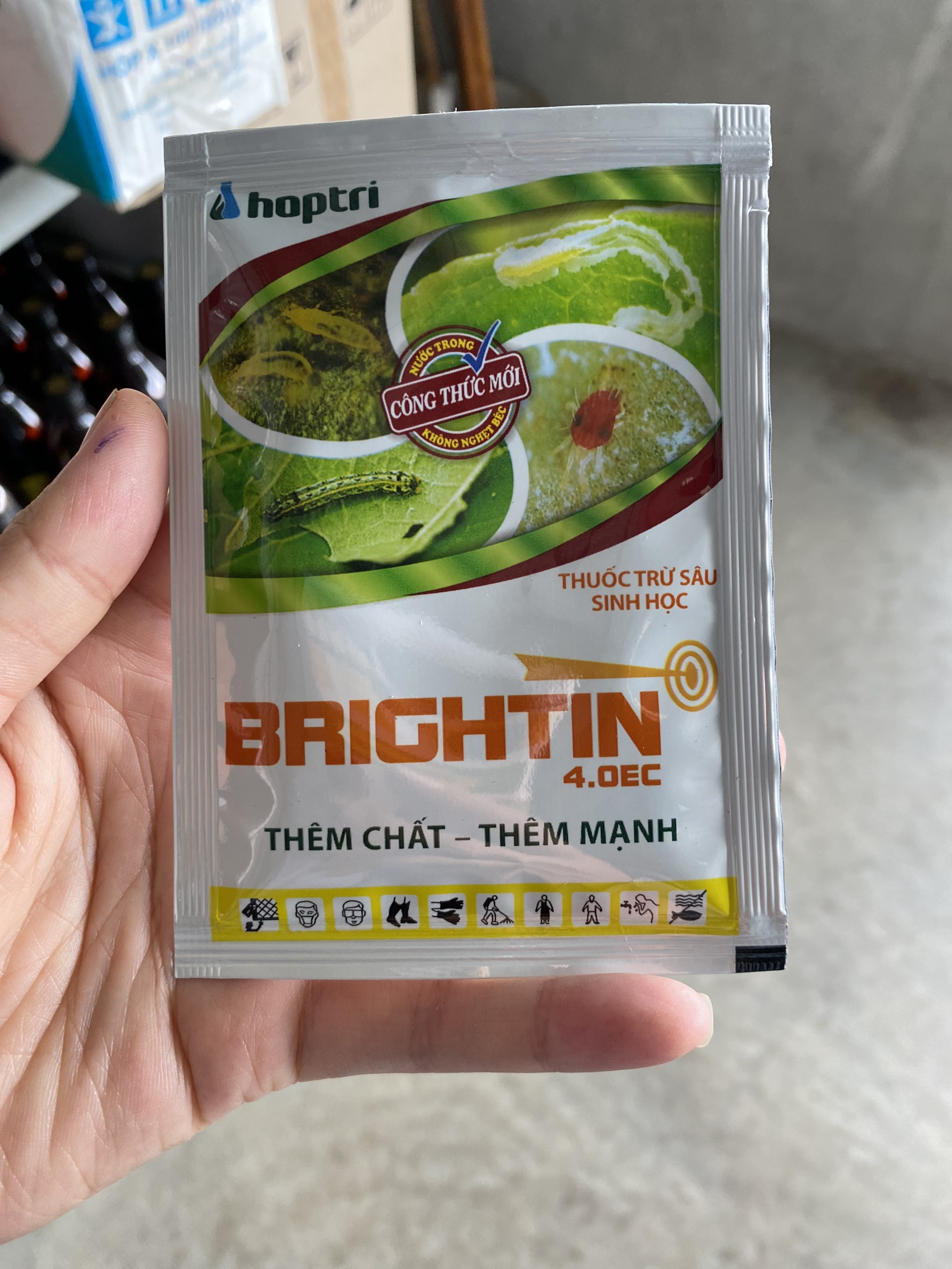 Thuốc trừ sâu sinh học Brightin 4EC
