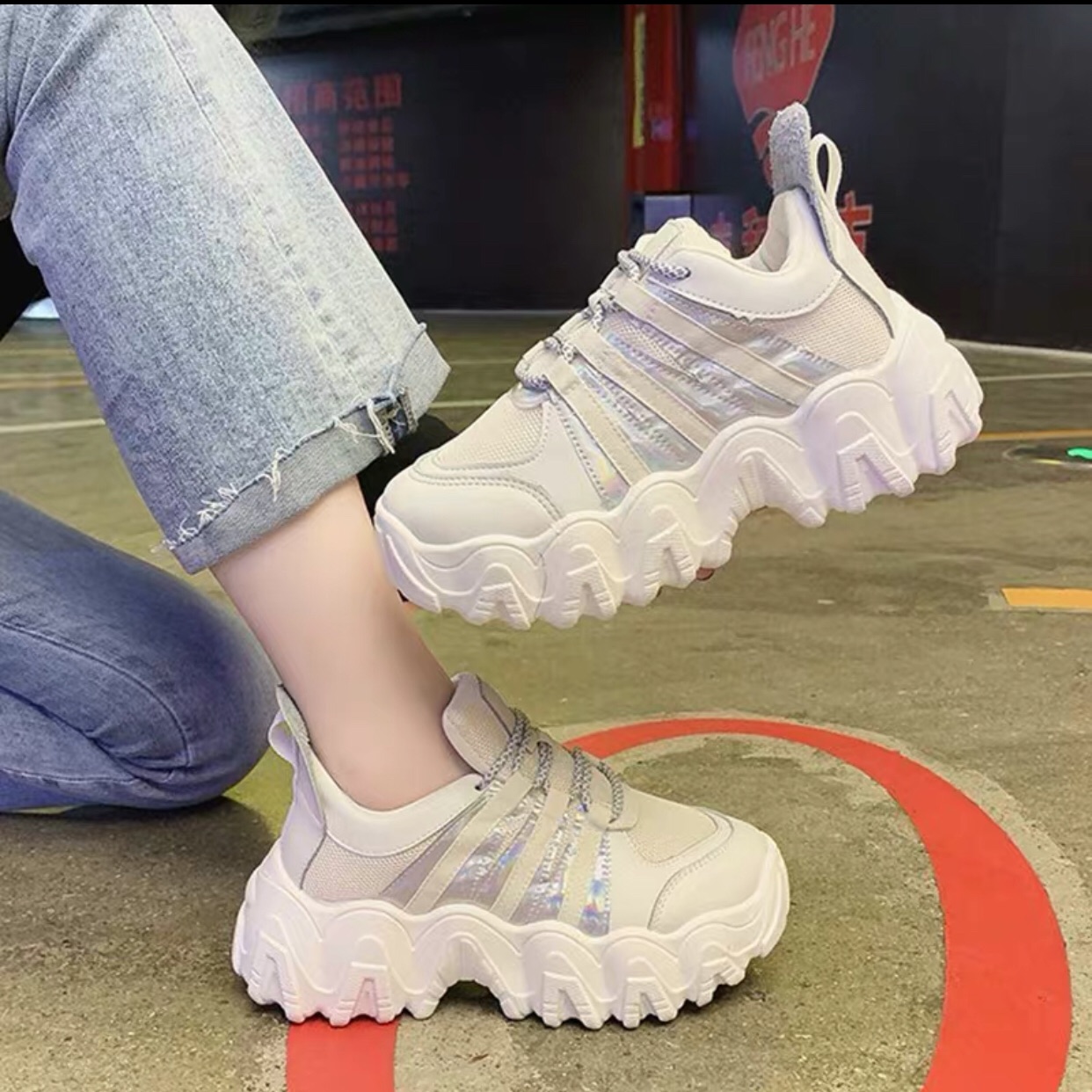 Giày thể thao nữ 3 vạch độn đế hàng đẹp , êm chân, giày sneaker nữ dây phản quang đế sóng
