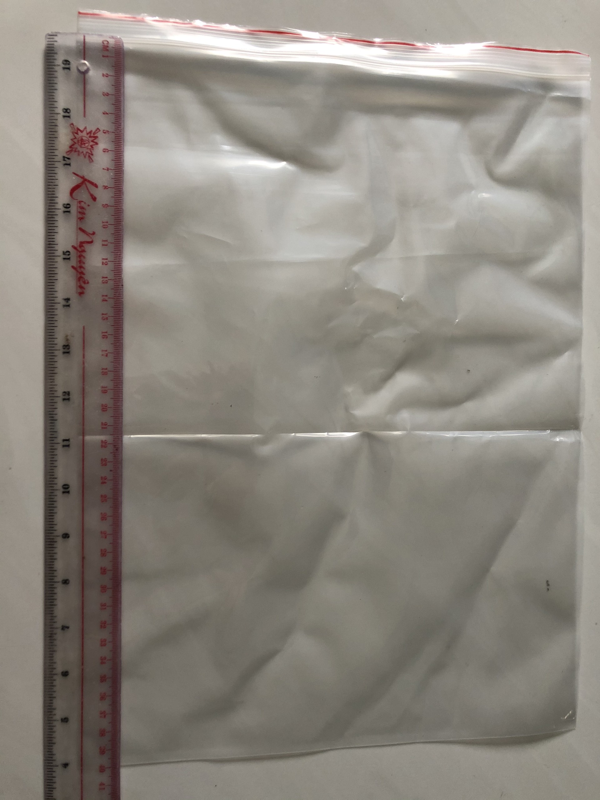 Rẻ Nhất - Túi zipper 5kg chỉ đỏ dạng bóp. size 30*40cm. khoảng 48 cái/kg.