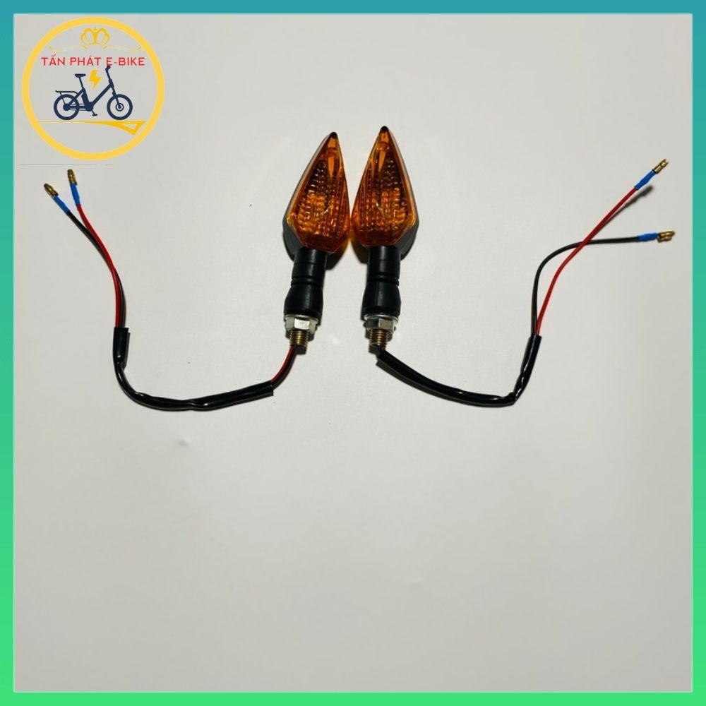Cặp đèn xi nhan trước xe đạp điện cap a