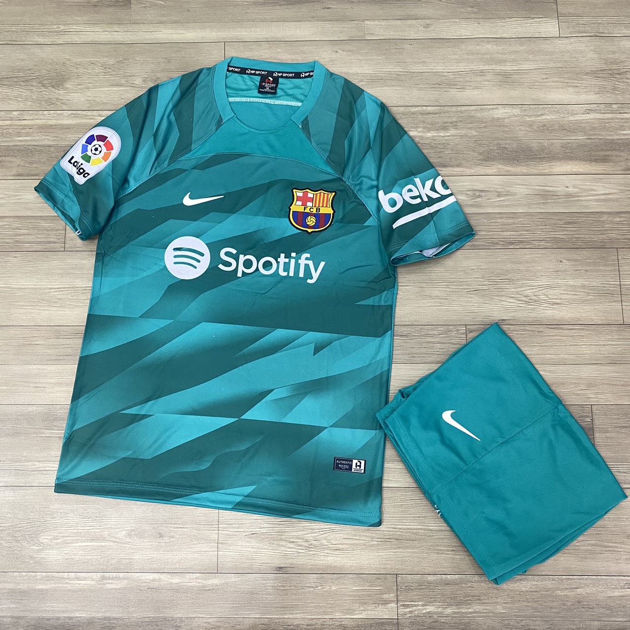 Bộ quần áo đá banh barca training xanh lý hp 2024-flg