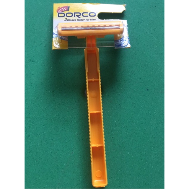 Dao cạo râu 1 cái