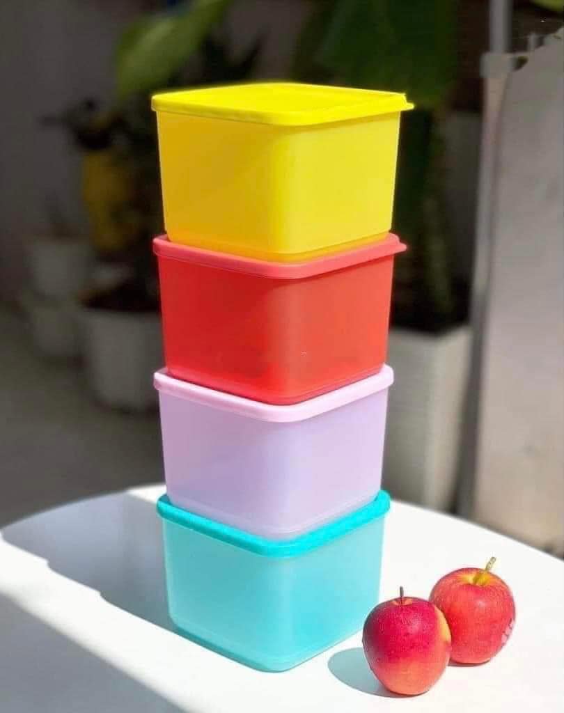 Bộ bảo quản thực phẩm medium square round 4 tuppeware